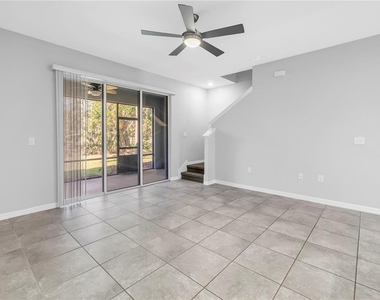 8685 Daydream Street - Photo Thumbnail 17