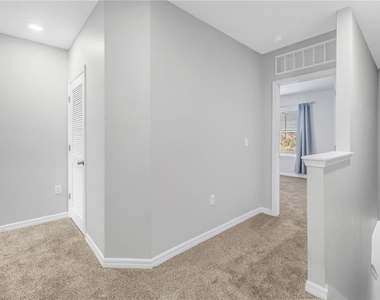 8685 Daydream Street - Photo Thumbnail 23