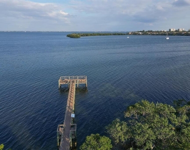 842 Bayport Way - Photo Thumbnail 18