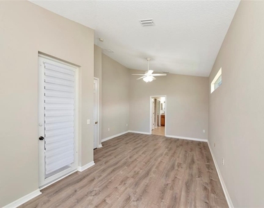 12079 Aster Avenue - Photo Thumbnail 15