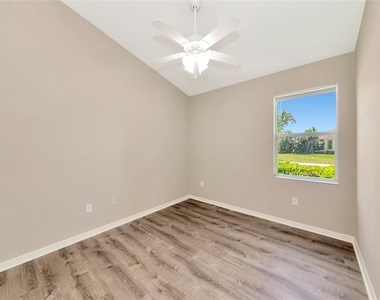 12079 Aster Avenue - Photo Thumbnail 23
