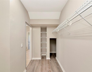 12079 Aster Avenue - Photo Thumbnail 20