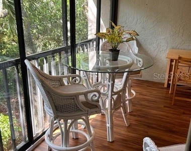 1680 Brookhouse Circle - Photo Thumbnail 14