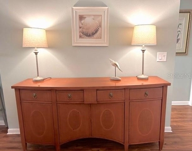 1680 Brookhouse Circle - Photo Thumbnail 4