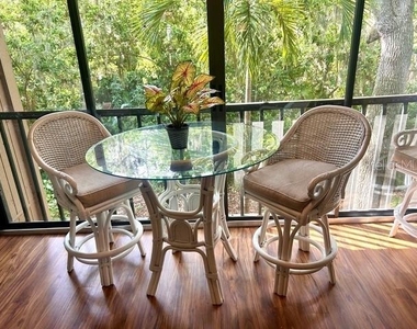 1680 Brookhouse Circle - Photo Thumbnail 15