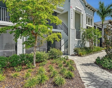 12390 Wellen Golf Street - Photo Thumbnail 3