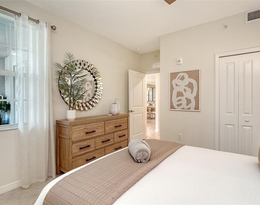 12390 Wellen Golf Street - Photo Thumbnail 29