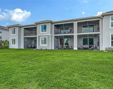 12390 Wellen Golf Street - Photo Thumbnail 40