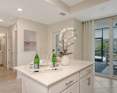 12390 Wellen Golf Street - Photo Thumbnail 18