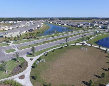 153 Tierra Verde Way - Photo Thumbnail 44