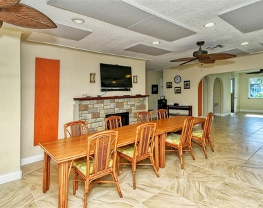 9393 Midnight Pass Road - Photo Thumbnail 40