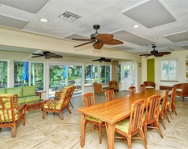 9393 Midnight Pass Road - Photo Thumbnail 38
