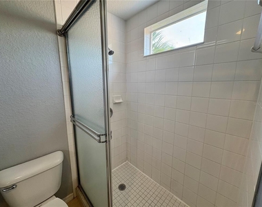 6421 Bay Cedar Lane - Photo Thumbnail 20
