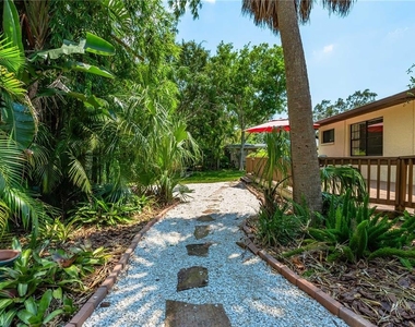 3709 Alden Way - Photo Thumbnail 42