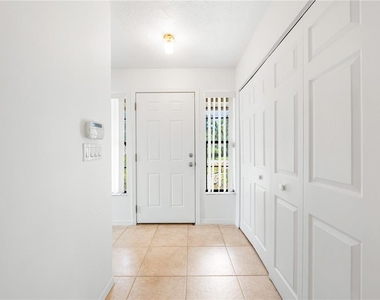 3709 Alden Way - Photo Thumbnail 5