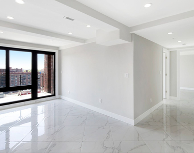 177-30 Wexford Terrace - Photo Thumbnail 1