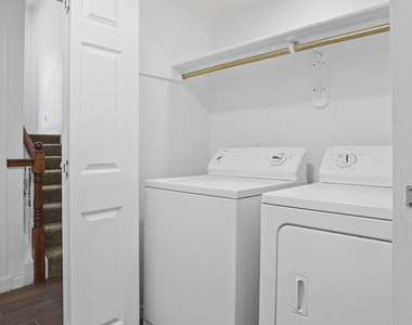 604 Upson Drive - Photo Thumbnail 8