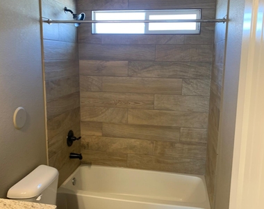 13668 Garforth Avenue - Photo Thumbnail 8