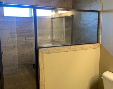 13668 Garforth Avenue - Photo Thumbnail 6