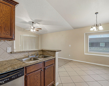 732 Desert Sage Drive - Photo Thumbnail 17