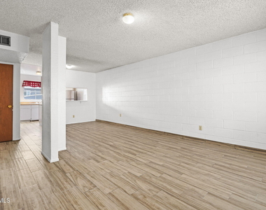 4006 Laredo Avenue - Photo Thumbnail 16