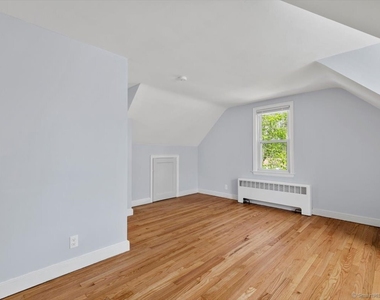 119 Sunnyside Court - Photo Thumbnail 14