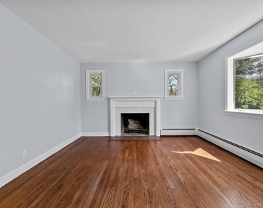 119 Sunnyside Court - Photo Thumbnail 1