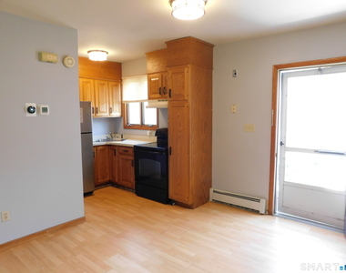 4754 Madison Avenue - Photo Thumbnail 3