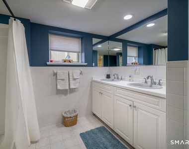 133 Linden Avenue - Photo Thumbnail 10