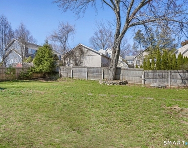 709 Tunxis Hill Road - Photo Thumbnail 25
