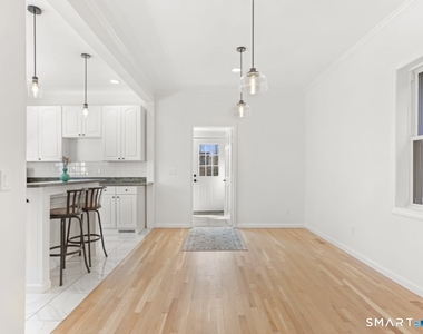 709 Tunxis Hill Road - Photo Thumbnail 5