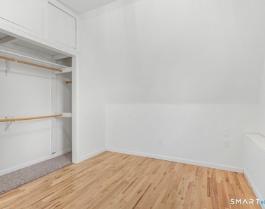709 Tunxis Hill Road - Photo Thumbnail 20