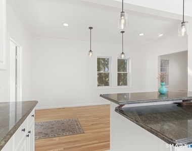 709 Tunxis Hill Road - Photo Thumbnail 4