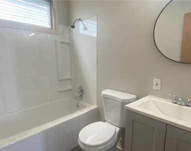201 Irving Ave. - Photo Thumbnail 8