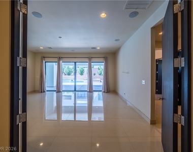7447 Yonie Court - Photo Thumbnail 17