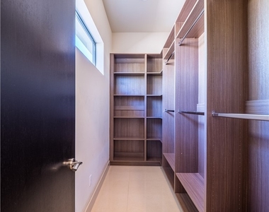 7447 Yonie Court - Photo Thumbnail 31