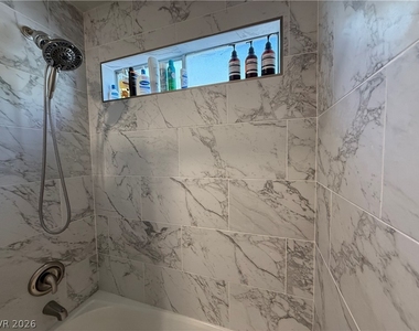 3301 Beach Port Drive - Photo Thumbnail 14