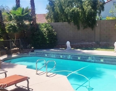 3301 Beach Port Drive - Photo Thumbnail 4