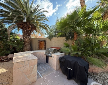 3301 Beach Port Drive - Photo Thumbnail 16