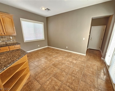 7815 Galloping Hills Street - Photo Thumbnail 7