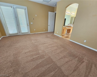 7815 Galloping Hills Street - Photo Thumbnail 21