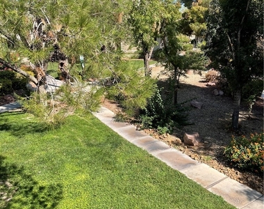 5710 E Tropicana Avenue - Photo Thumbnail 11