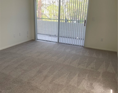 5710 E Tropicana Avenue - Photo Thumbnail 4