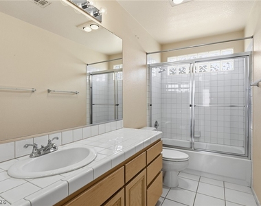 9236 Eagle Ridge Drive - Photo Thumbnail 16