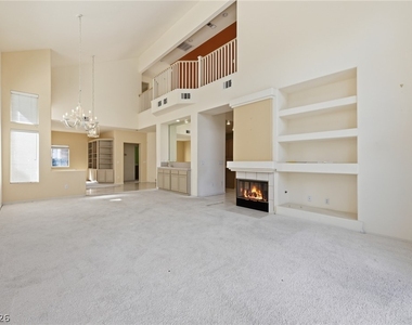 9236 Eagle Ridge Drive - Photo Thumbnail 5
