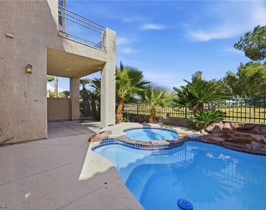 9236 Eagle Ridge Drive - Photo Thumbnail 20