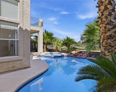 9236 Eagle Ridge Drive - Photo Thumbnail 22