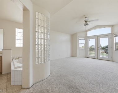 9236 Eagle Ridge Drive - Photo Thumbnail 10