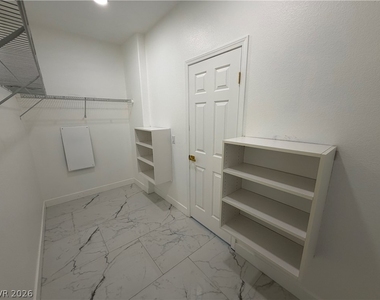 5501 Alden Bend Drive - Photo Thumbnail 15
