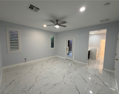5501 Alden Bend Drive - Photo Thumbnail 8